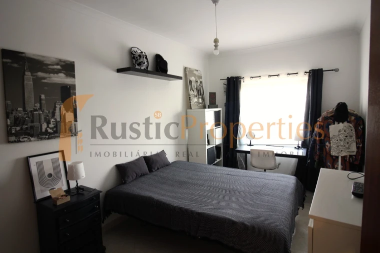 Moradia T3 para Venda em São Brás de Alportel Foto 2