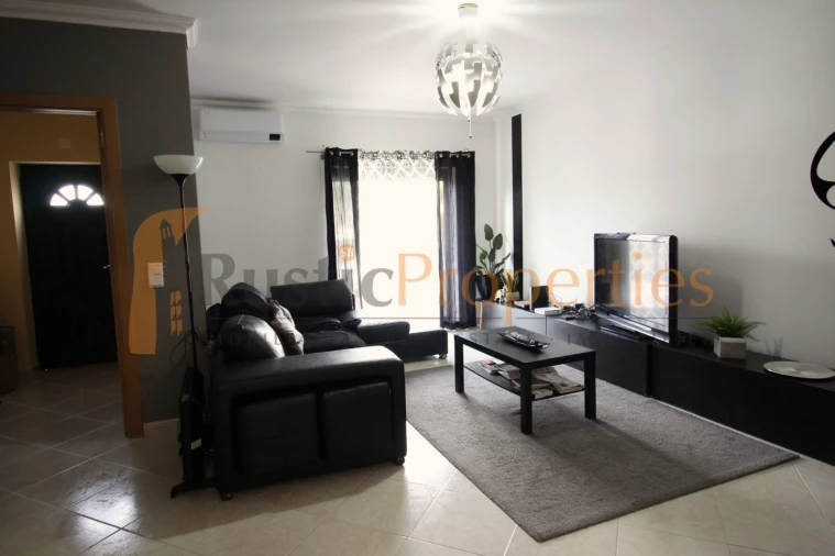 Moradia T3 para Venda em São Brás de Alportel Foto 18