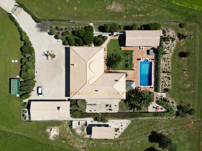 Moradia T4 para Venda em Bensafrim e Barão de São João Foto 29