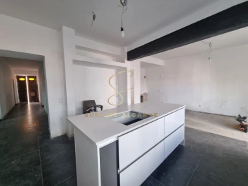 Moradia T3 para Venda em Lagos (São Sebastião e Santa Maria)