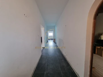 Moradia T3 para Venda em Lagos (São Sebastião e Santa Maria)