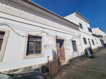 Moradia T3 para Venda em Lagos (São Sebastião e Santa Maria)