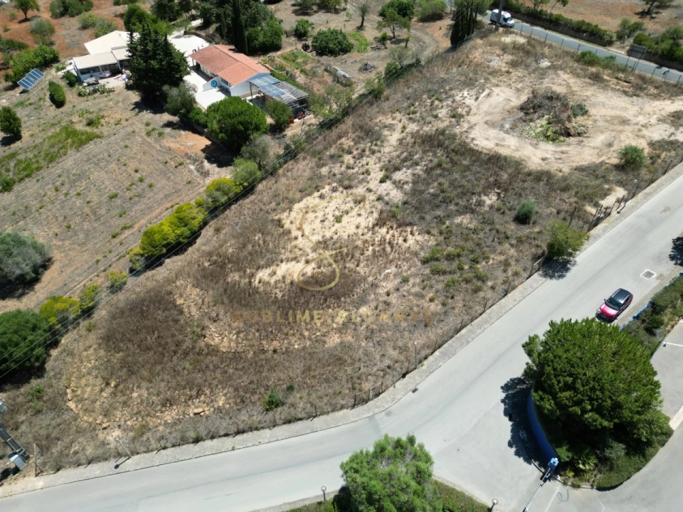 Terreno para Venda em Luz Foto 8