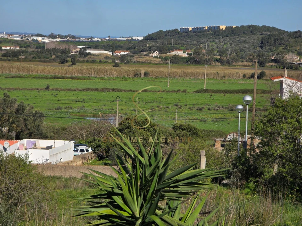 Terreno para Venda em Lagos (São Sebastião e Santa Maria) Foto 4