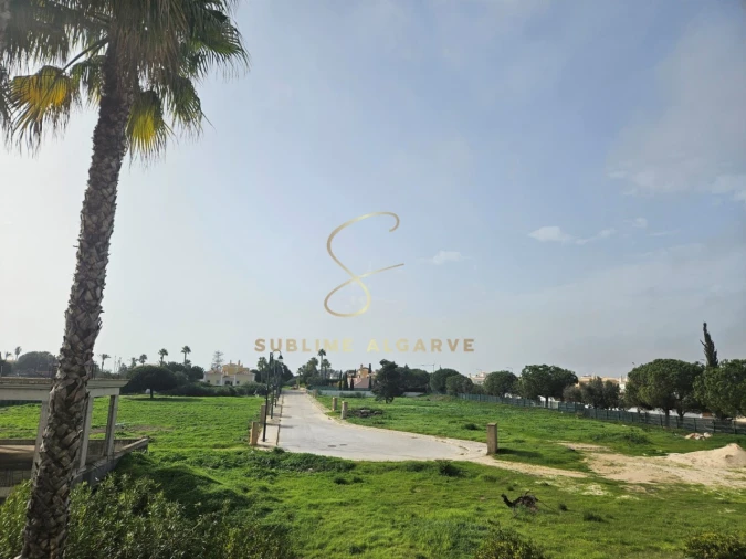 Terreno para Venda em Lagos (São Sebastião e Santa Maria) Foto 13