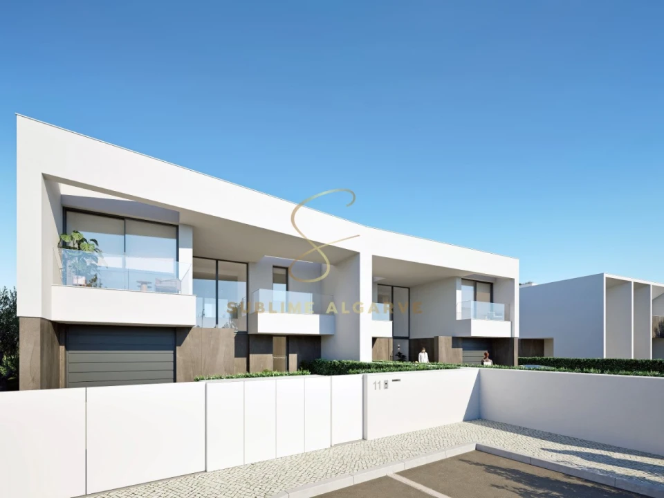 Moradia T4 para Venda em Lagos (São Sebastião e Santa Maria) Foto 25