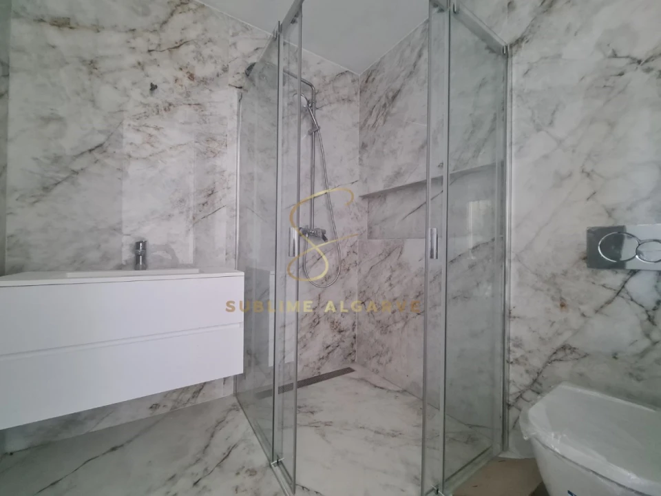 Apartamento T2 para Venda em Lagos (São Sebastião e Santa Maria) Foto 16