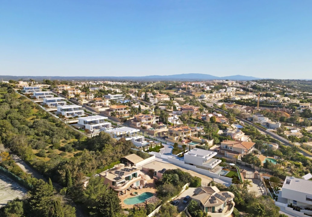 Moradia T3 para Venda em Luz Foto 18