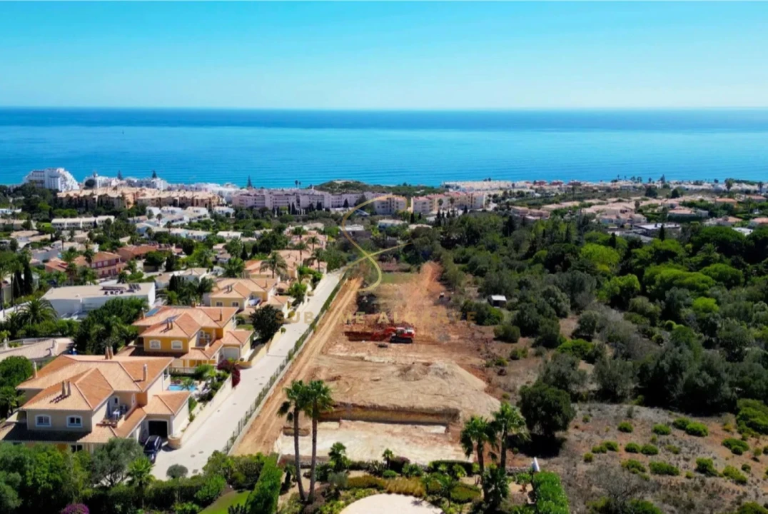 Moradia T3 para Venda em Luz Foto 1