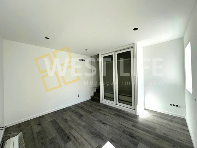 Moradia T3 para Venda em Lourinhã e Atalaia Foto 9