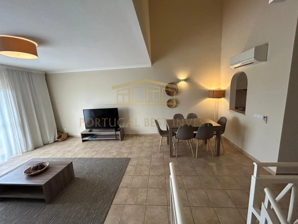 Apartamento T2 para Venda em Estômbar e Parchal Foto 8