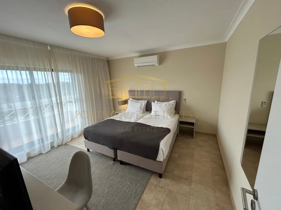 Apartamento T2 para Venda em Estômbar e Parchal Foto 21