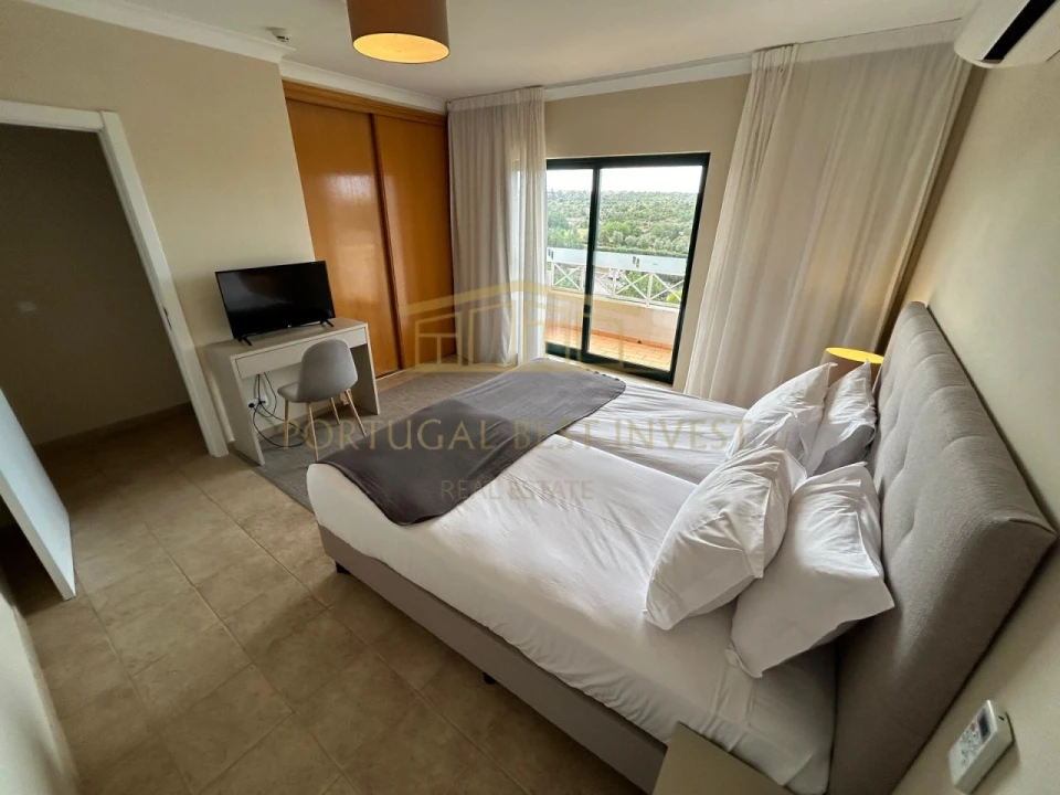 Apartamento T2 para Venda em Estômbar e Parchal Foto 22