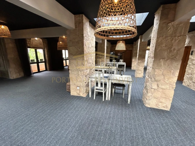 Apartamento T2 para Venda em Estômbar e Parchal Foto 4