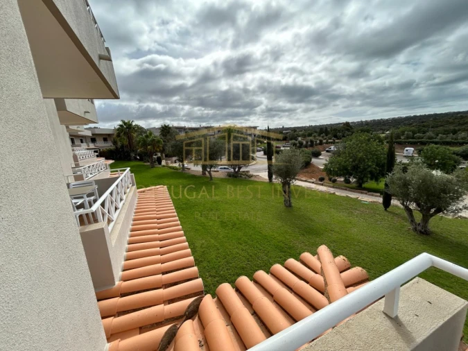 Apartamento T2 para Venda em Estômbar e Parchal Foto 11