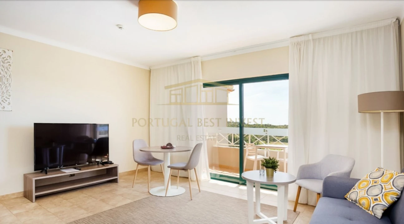 Apartamento para Venda em Estômbar e Parchal Foto 5