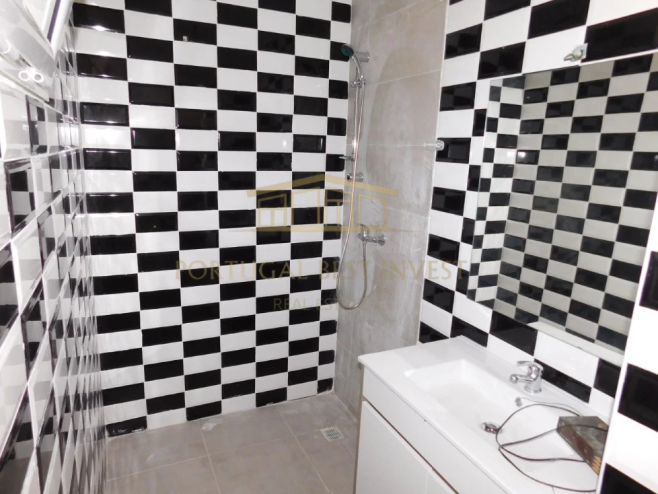 Moradia T6 para Venda em Silves Foto 50