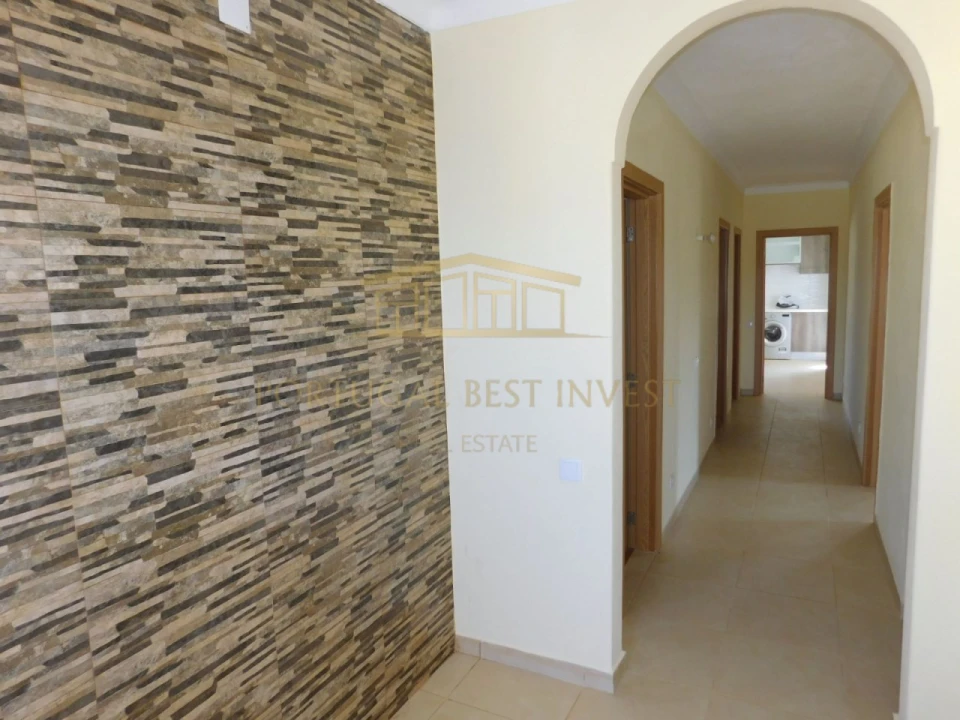 Moradia T6 para Venda em Silves Foto 4