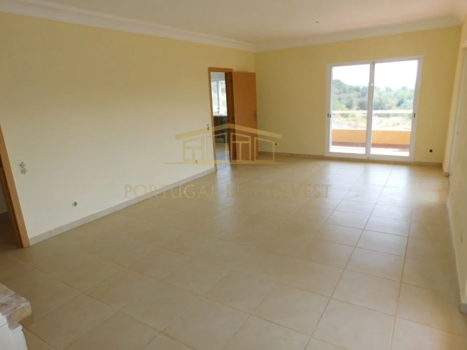 Moradia T6 para Venda em Silves Foto 8