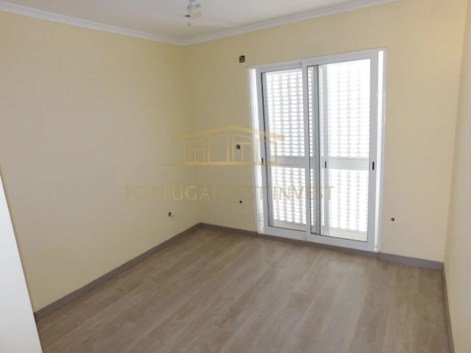 Moradia T6 para Venda em Silves Foto 44