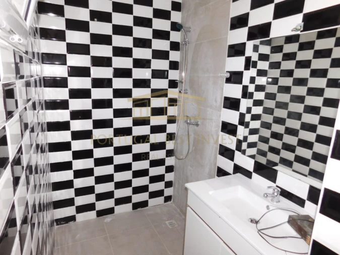 Moradia T6 para Venda em Silves Foto 50