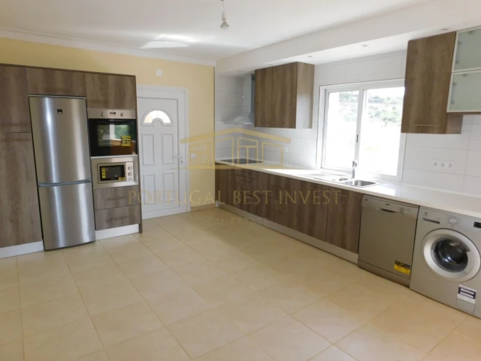 Moradia T6 para Venda em Silves Foto 16