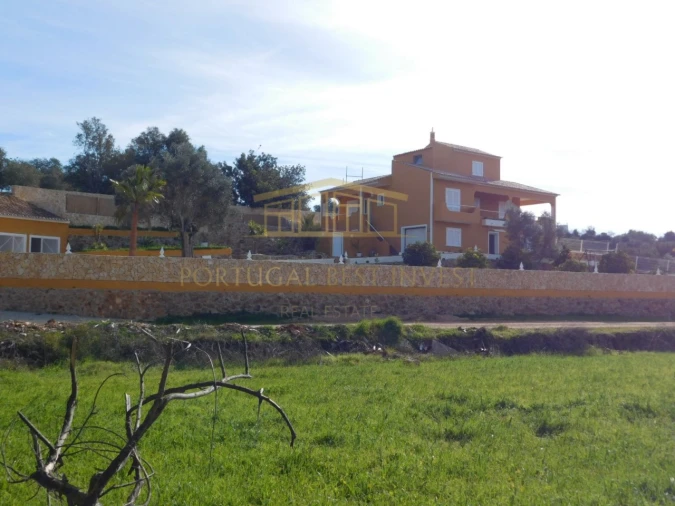 Moradia T6 para Venda em Silves Foto 92