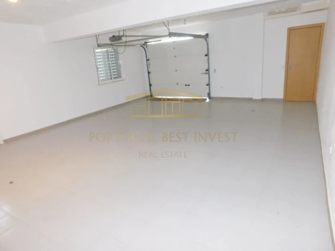 Moradia T6 para Venda em Silves Foto 48