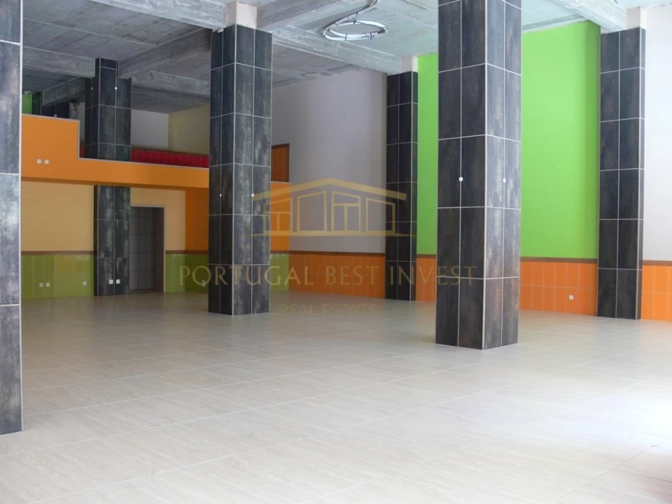 Negócio para Venda em Ferragudo Foto 2