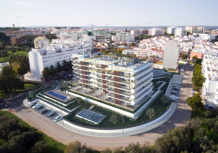 Apartamento T3 para Venda em Portimão Foto 2