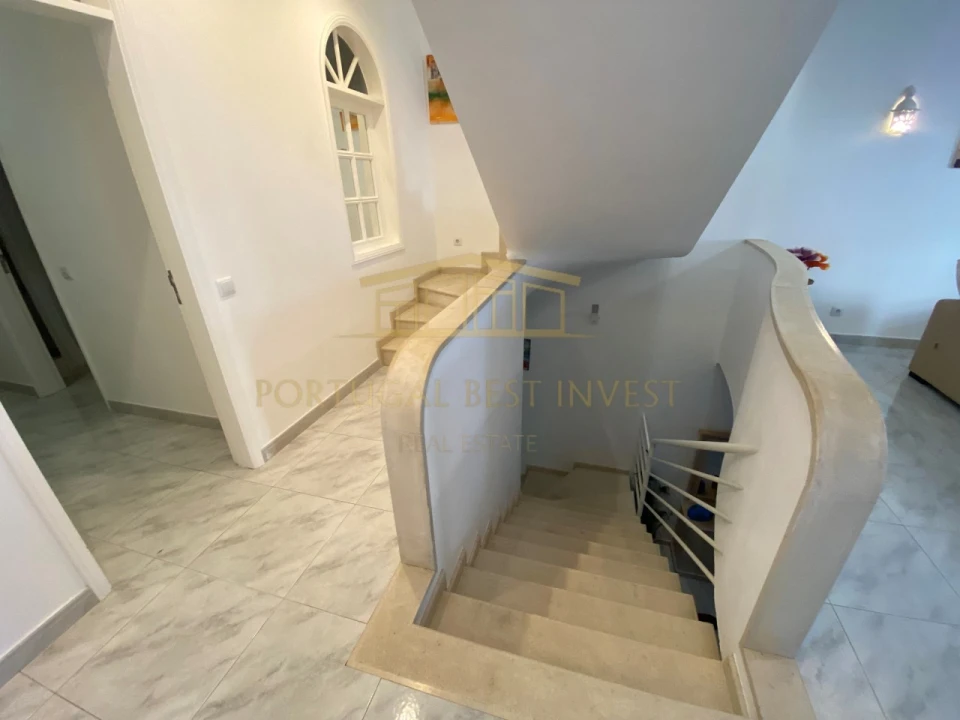 Moradia T7 para Venda em Portimão Foto 28