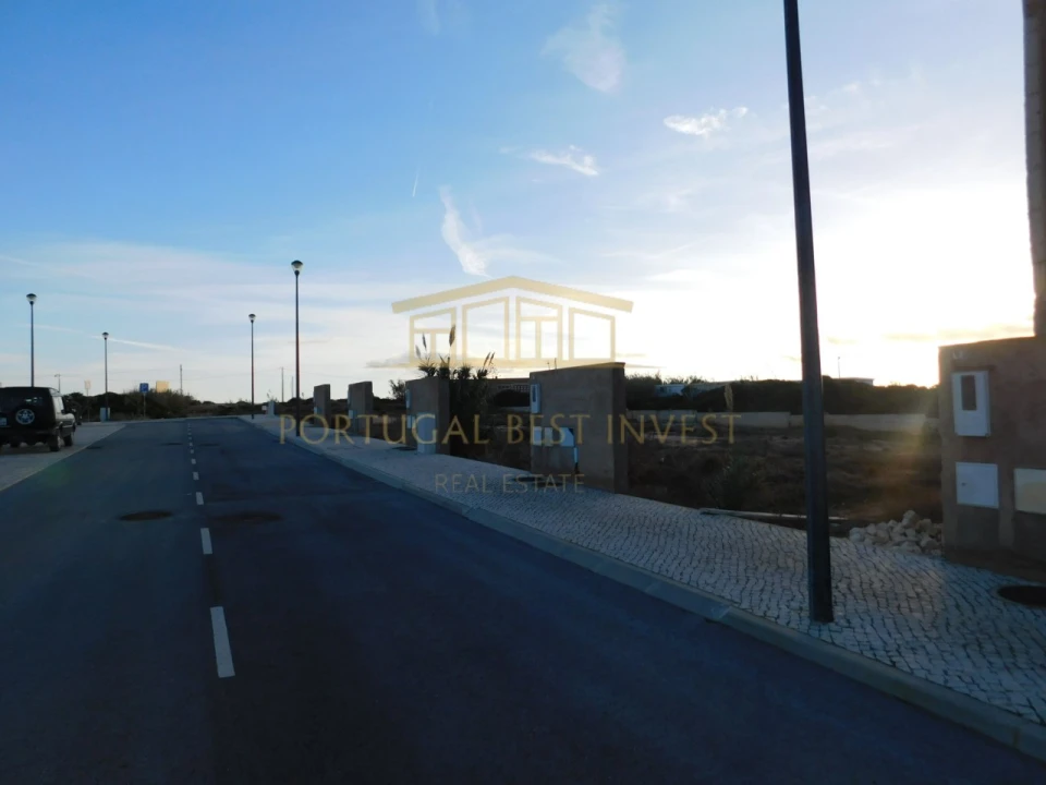 Terreno para Venda em Vila de Sagres Foto 6