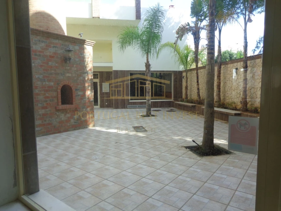 Loja para Venda em Ferragudo Foto 1