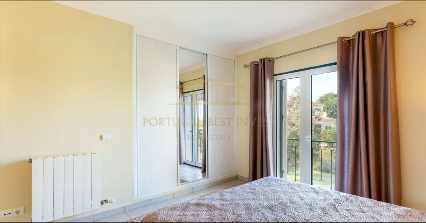 Apartamento T2 para Venda em Estômbar e Parchal Foto 10