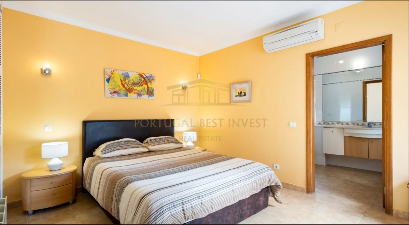 Moradia T4 para Venda em Lagoa e Carvoeiro Foto 14