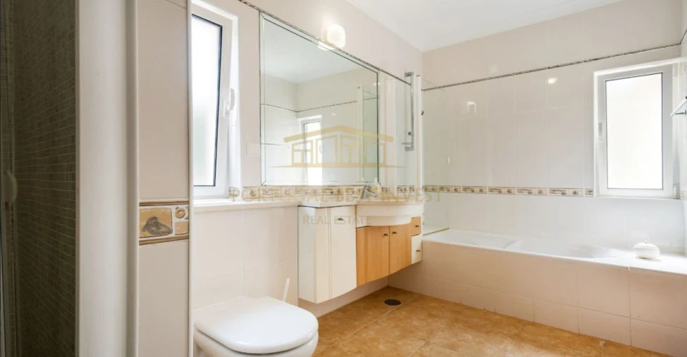 Moradia T4 para Venda em Lagoa e Carvoeiro Foto 18