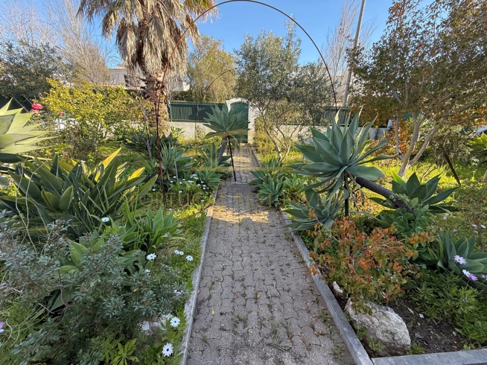 Moradia T5 para Venda em Alvor Foto 2