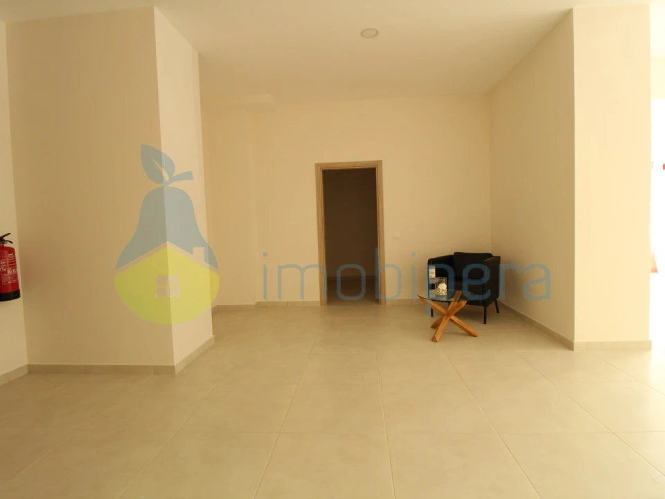 Loja para Venda em Portimão Foto 3