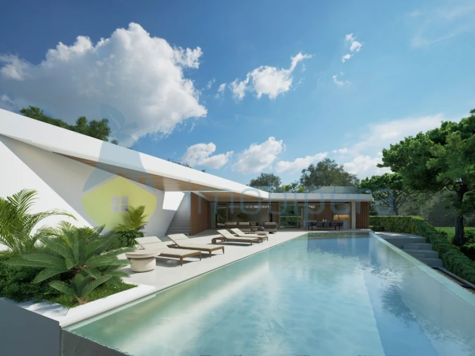 Moradia T5 para Venda em Almancil