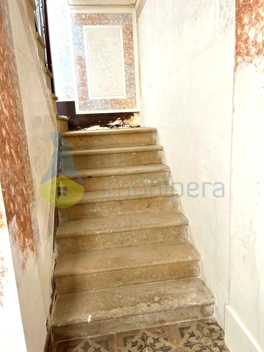 Prédio para Venda em Lagoa e Carvoeiro Foto 31