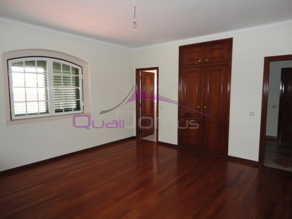 Moradia T4 para Venda em Nossa Sra de Fatima Foto 47