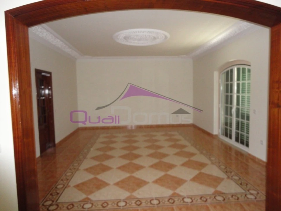 Moradia T4 para Venda em Nossa Sra de Fatima Foto 48