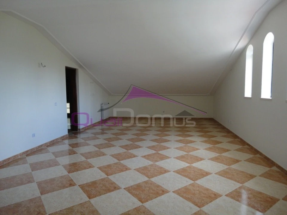 Moradia T4 para Venda em Nossa Sra de Fatima Foto 54