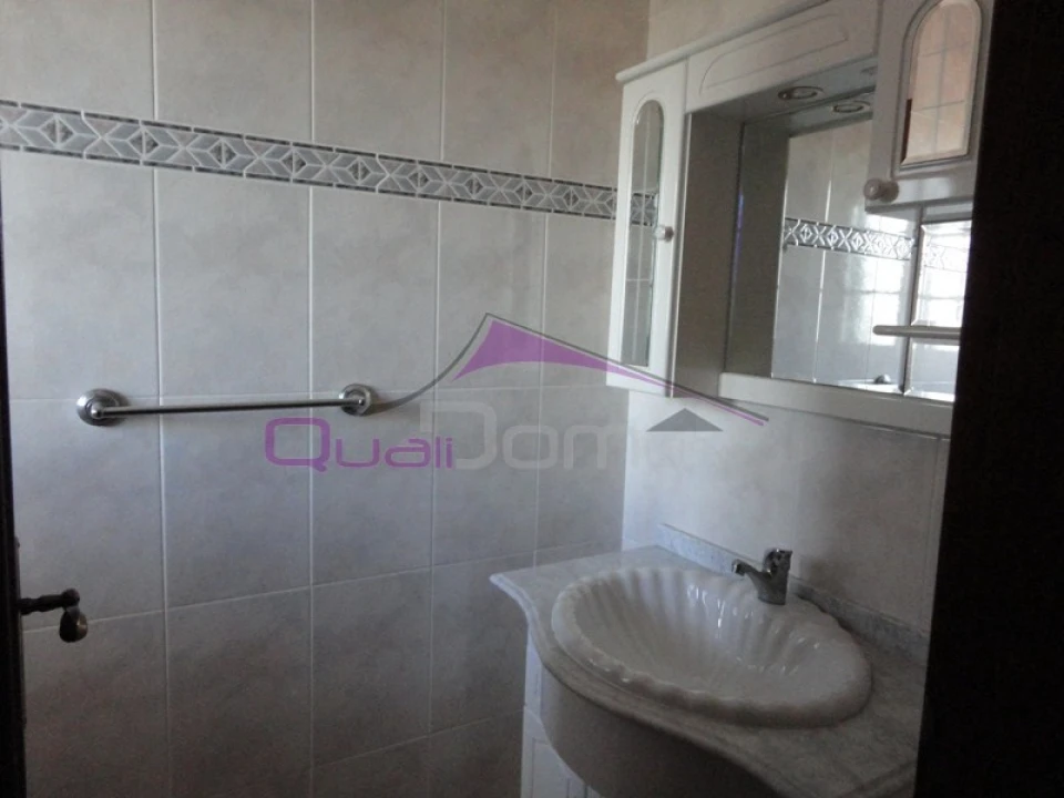 Moradia T4 para Venda em Nossa Sra de Fatima Foto 74