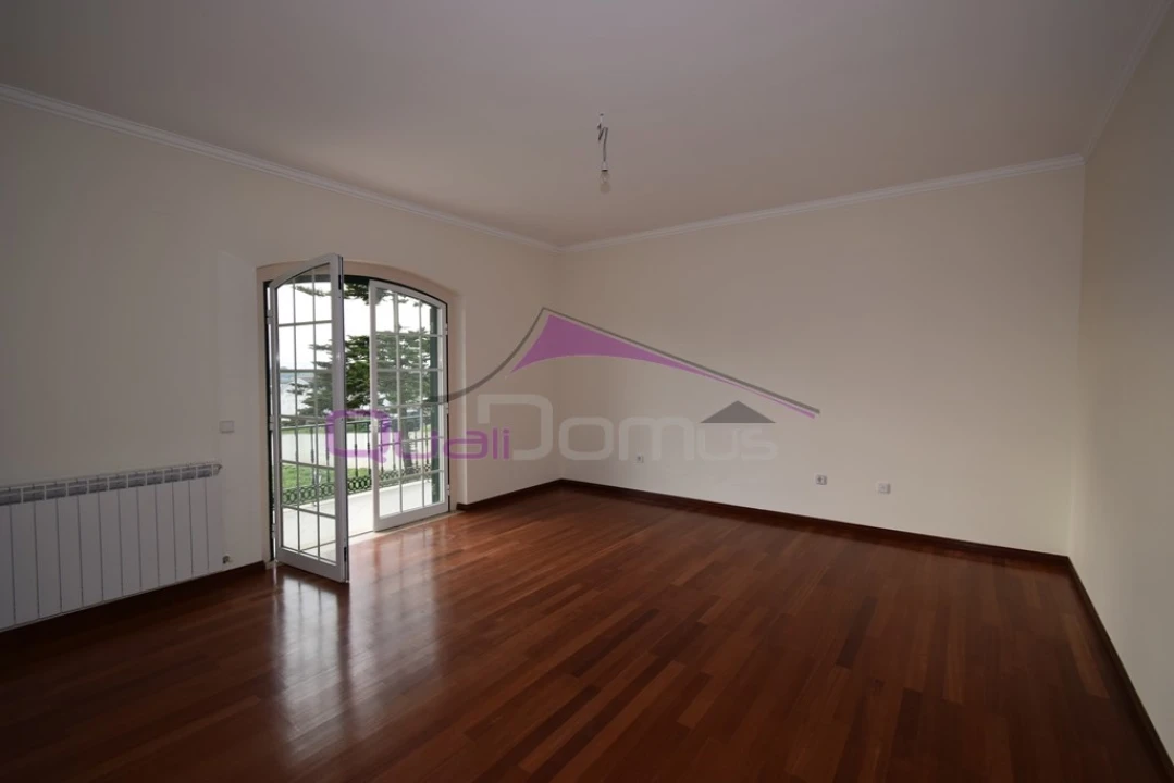 Moradia T4 para Venda em Nossa Sra de Fatima Foto 85