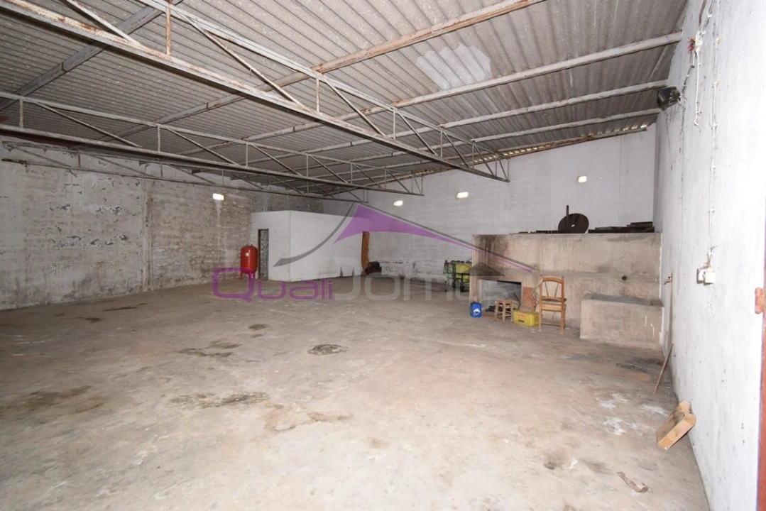 Moradia T4 para Venda em Nossa Sra de Fatima Foto 121