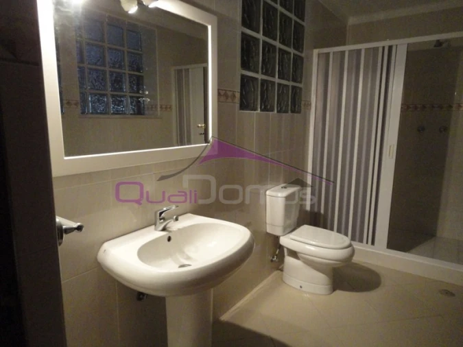 Moradia T4 para Venda em Nossa Sra de Fatima Foto 60