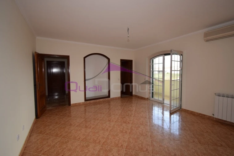 Moradia T4 para Venda em Nossa Sra de Fatima Foto 102