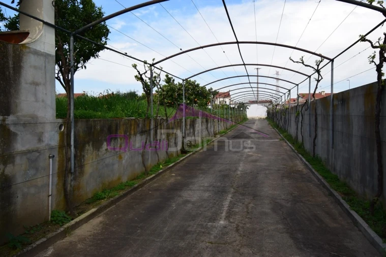 Moradia T4 para Venda em Nossa Sra de Fatima Foto 107