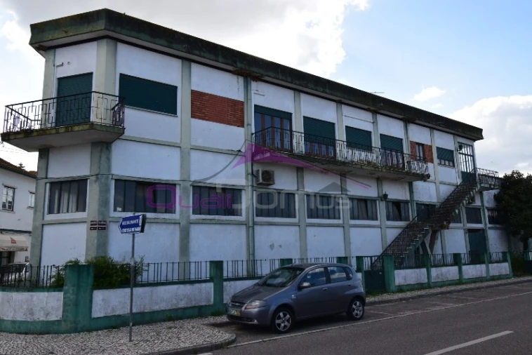 Armazém para Venda em Riachos Foto 1